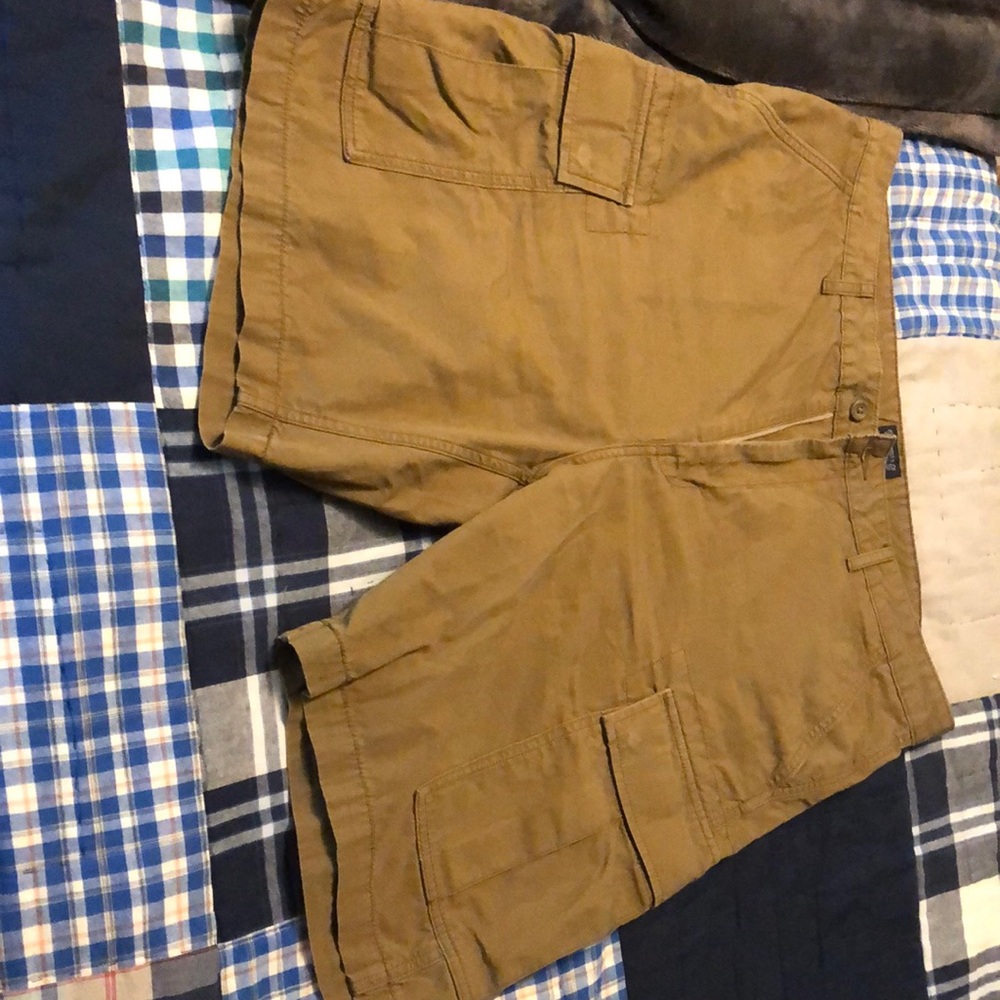 Levi’s carrier Cargo Shorts